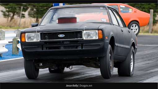 Ford Cortina