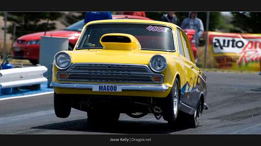 Ford Cortina